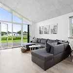 Haeryst - 300m From The Sea By Interhome Skovmose