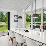 Haeryst - 300m From The Sea By Interhome *