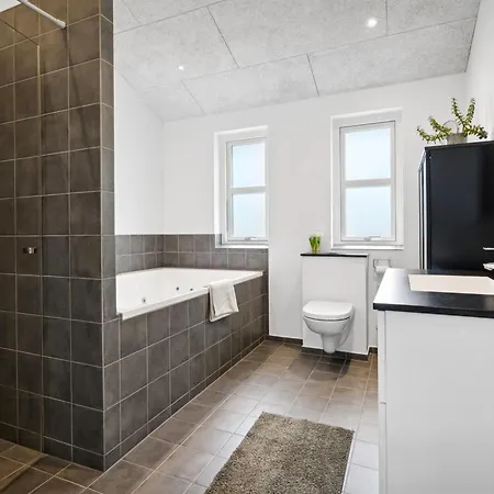 Feriehus Haeryst - 300m From The Sea By Interhome Skovmose