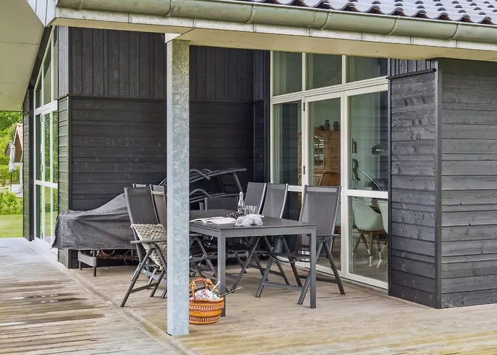 Vakantiehuis Haeryst - 300m From The Sea By Interhome