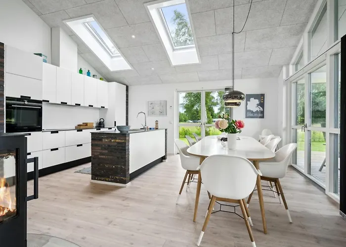 Haeryst - 300m From The Sea By Interhome Vakantiehuis Skovmose
